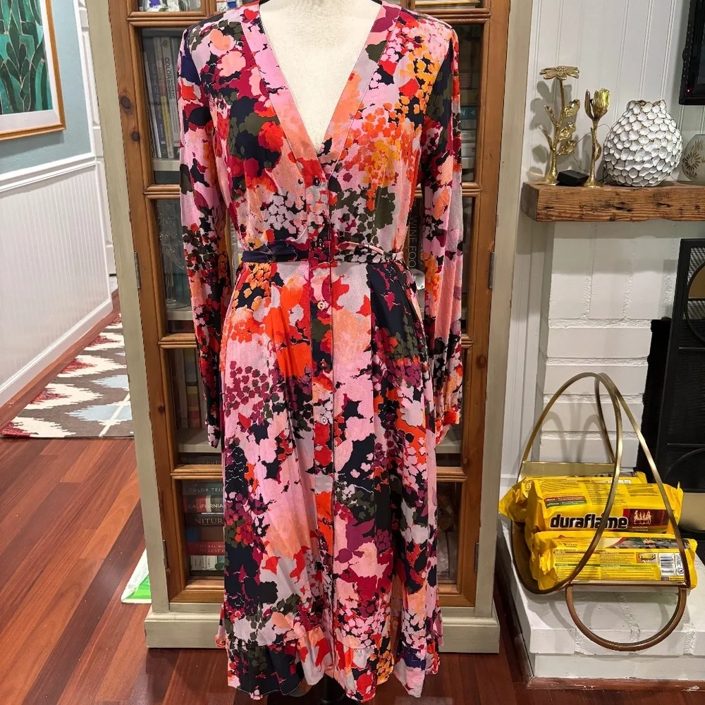 Anthropologie Printed Silk Wrap Dress, Sz 10 - Picture 8 of 14